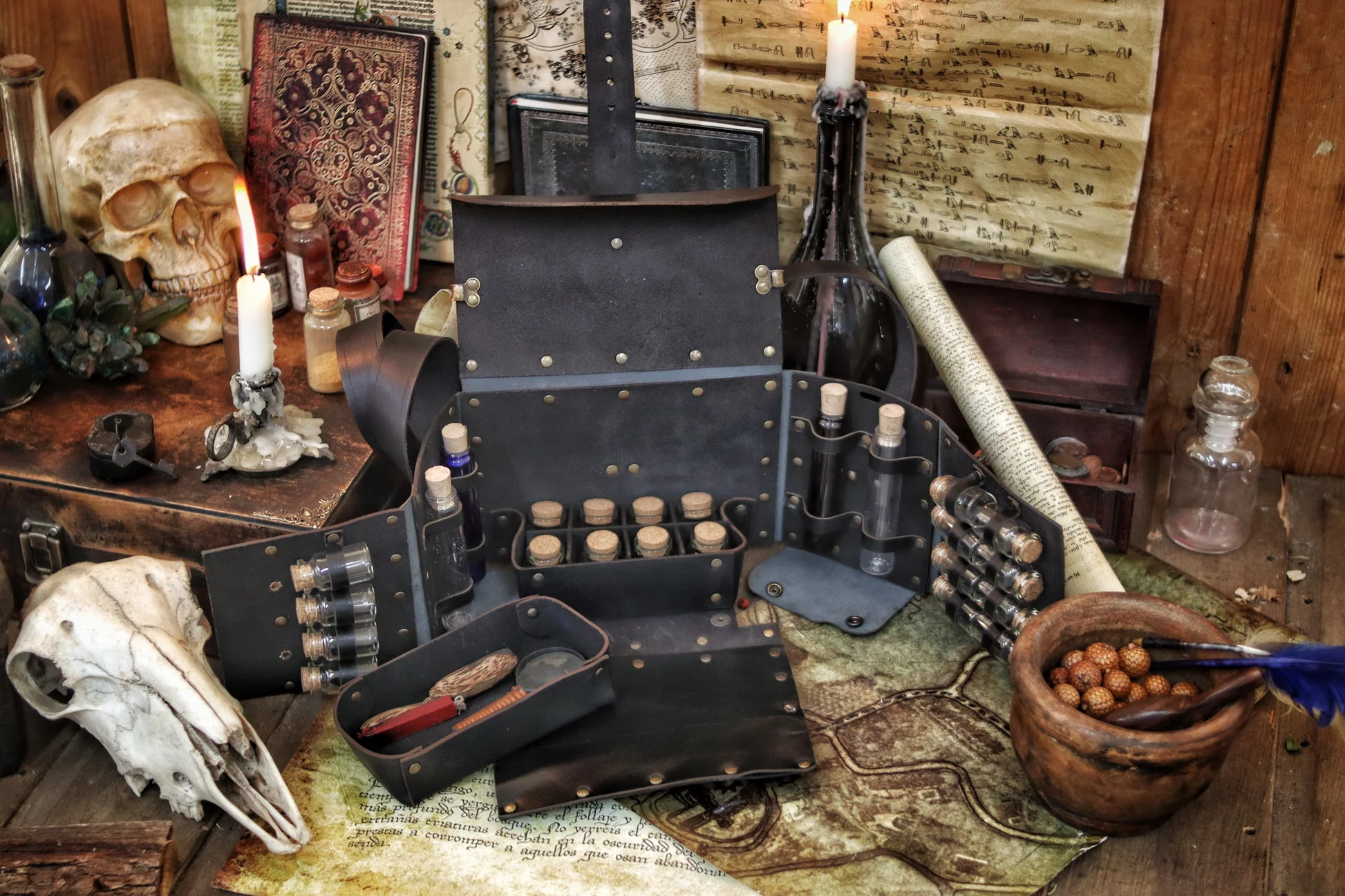 Alchemist_Potion_Bag_for_LARP_and_Ren_faire_01.webp